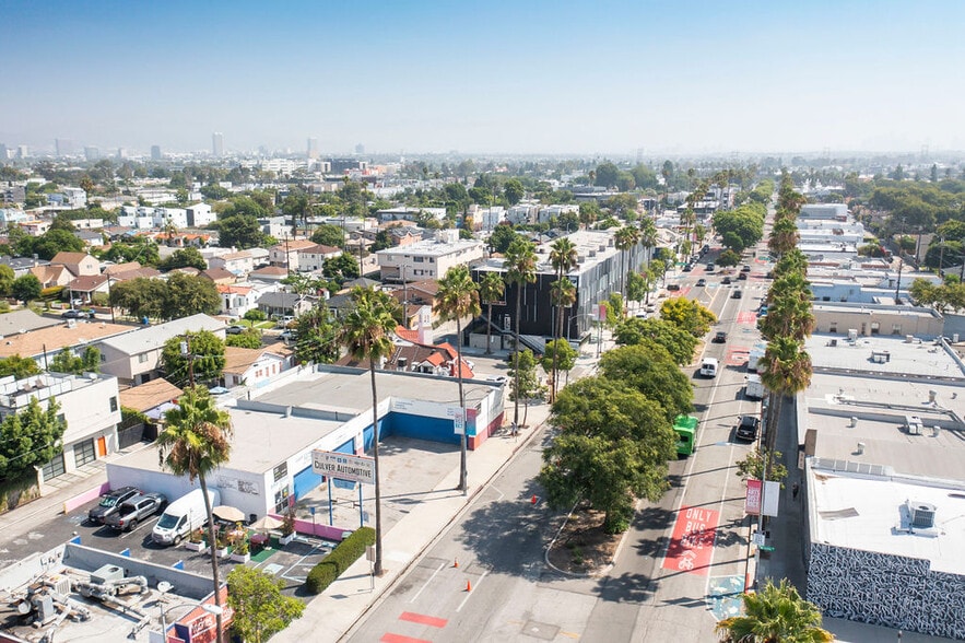 More Photos Of 8651-8655 Washington Blvd, Los Angeles Auto Repair For Lease