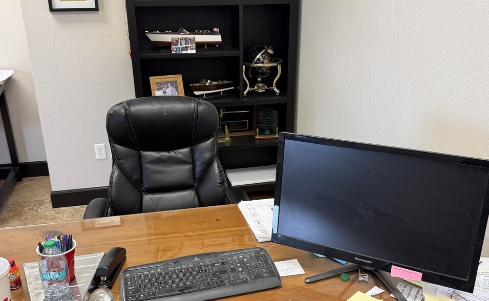 More Photos Of 1324 N Farrell Ct, Gilbert Warehouse For Sale