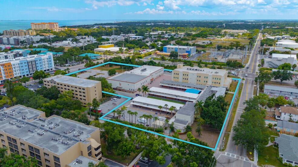 More Photos Of 801 N Orange Ave, Sarasota Land For Sale