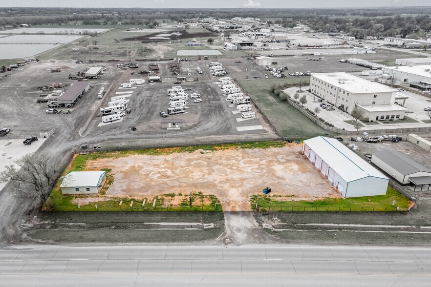 Primary Photo Of 403 Linwood Plz, Lindsay Warehouse For Sale