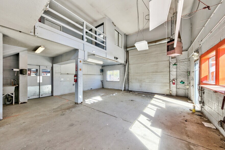 More Photos Of 2724 Lake Tahoe Blvd, South Lake Tahoe Freestanding For Sale