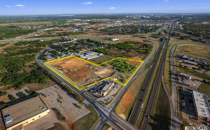 More Photos Of 2221 Airport Dr, Wichita Falls Land For Sale