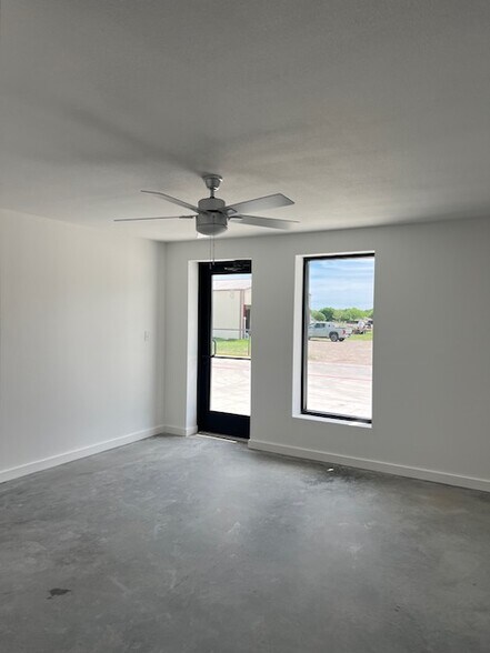 More Photos Of 1184 Bozman rd, Wylie Unknown For Lease