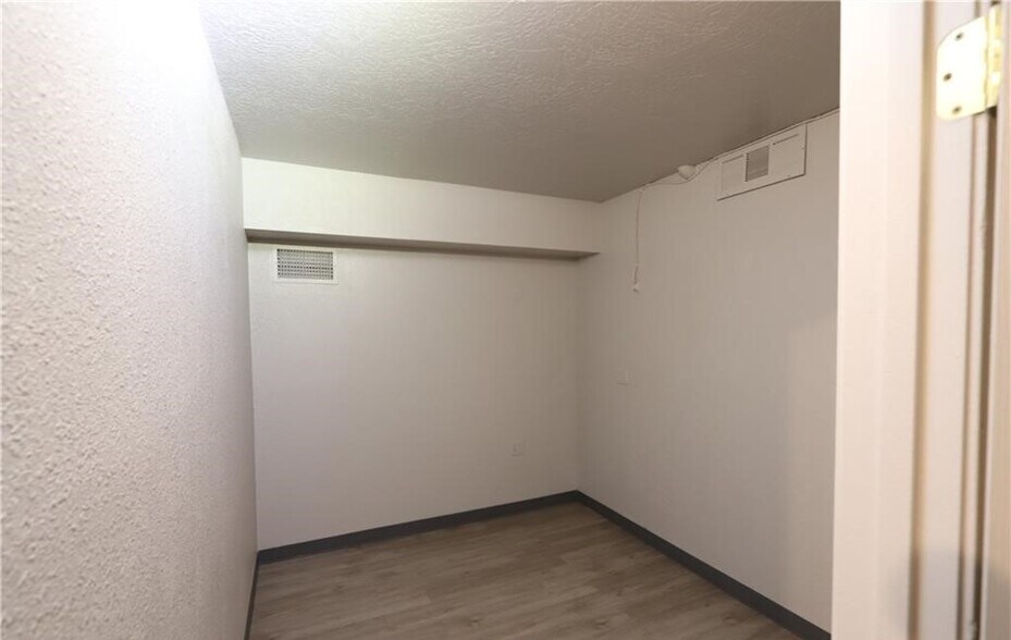 More Photos Of 1225 Hancock Rd, Bullhead City Medical For Lease