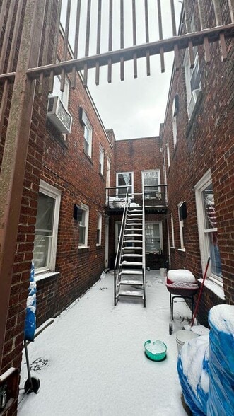 More Photos Of 901-903 McPherson Ave, Cincinnati Apartments For Sale