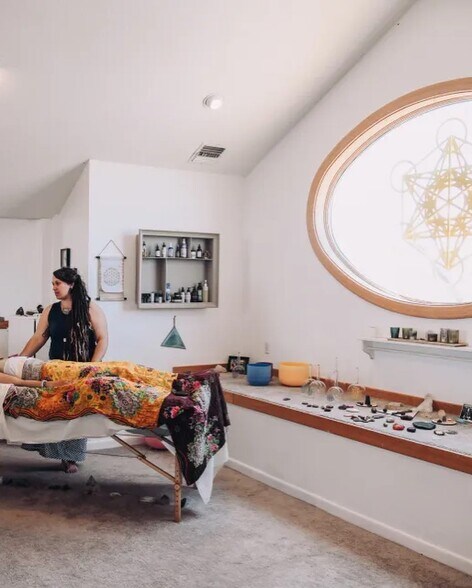 More Photos Of 1209 S Croatan Hwy, Kill Devil Hills Storefront For Sale