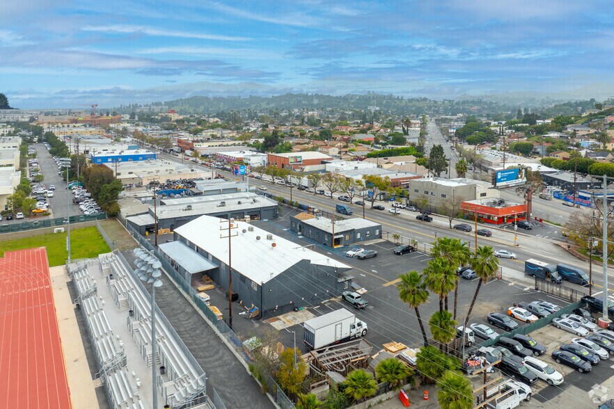 More Photos Of 2316 N San Fernando Rd, Los Angeles Warehouse For Lease