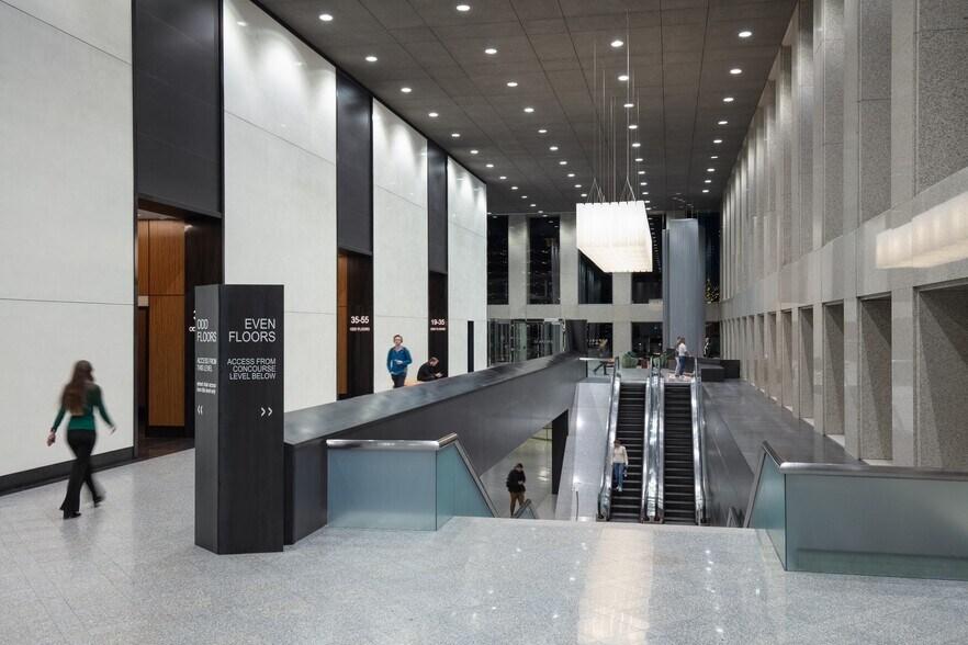 More Photos Of 370 17th St, Denver Office For Lease