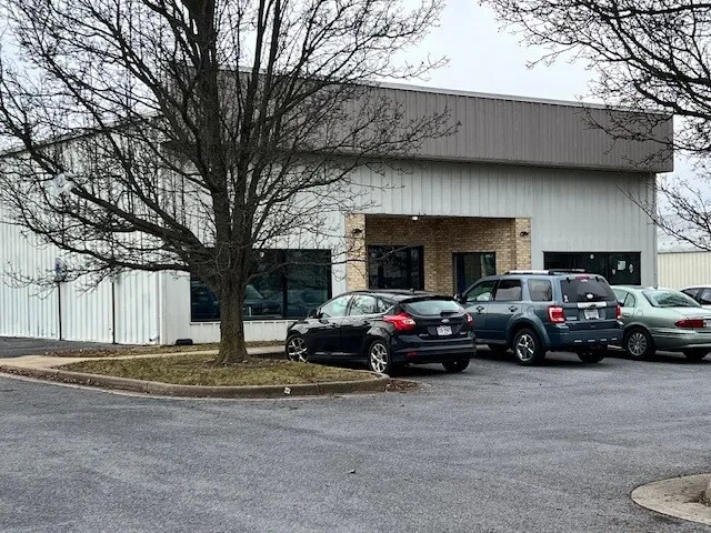 More Photos Of 1325 Progress Dr, Front Royal Healthcare For Lease
