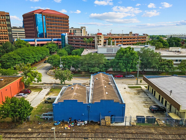 More Photos Of 503 W Robinson St, Orlando Industrial For Lease