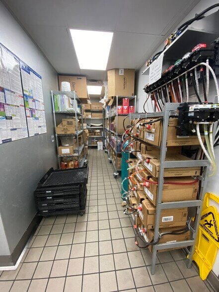 More Photos Of 10642 Katella Ave, Garden Grove Fast Food For Lease