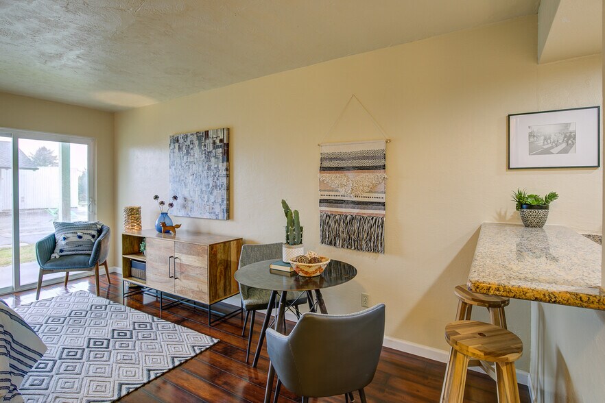More Photos Of 1031 Discovery Ave SE, Ocean Shores Apartments For Sale