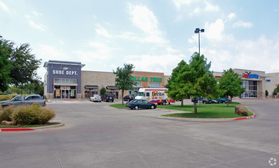 More Photos Of 2307-2525 W I-20, Grand Prairie Unknown For Lease