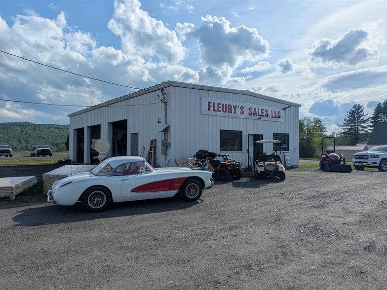 More Photos Of 926 John Stark Hwy, Newport General Retail For Sale