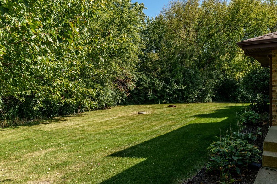 More Photos Of 7550 Rote Rd, Rockford Medical For Sale