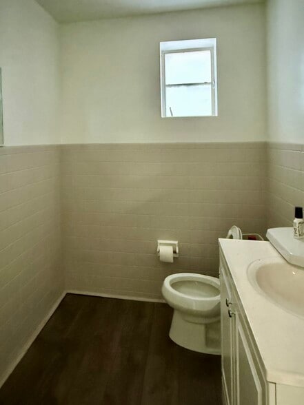 More Photos Of 507 Tripoli St, Pittsburgh Warehouse For Sale