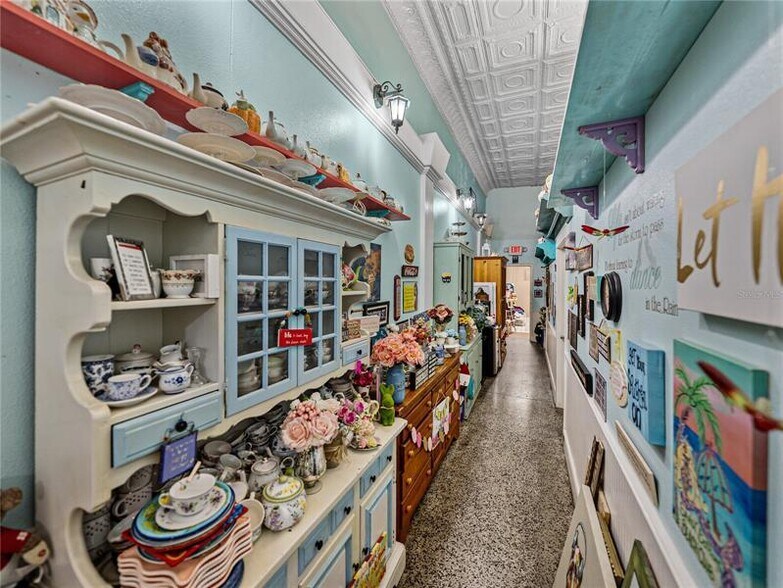 More Photos Of 135 S Central Ave, Bartow Storefront Retail Residential For Sale