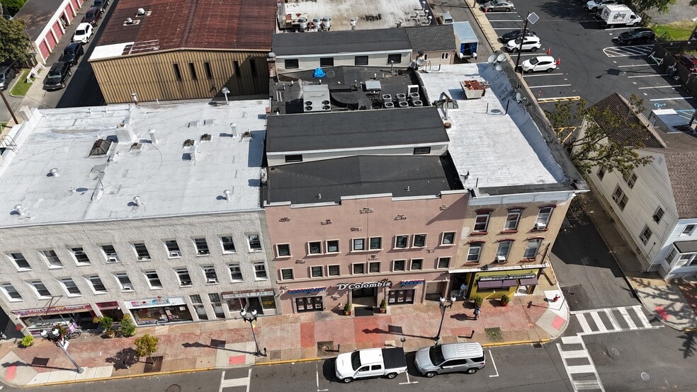 More Photos Of 214 Somerset St, North Plainfield Apartments For Sale