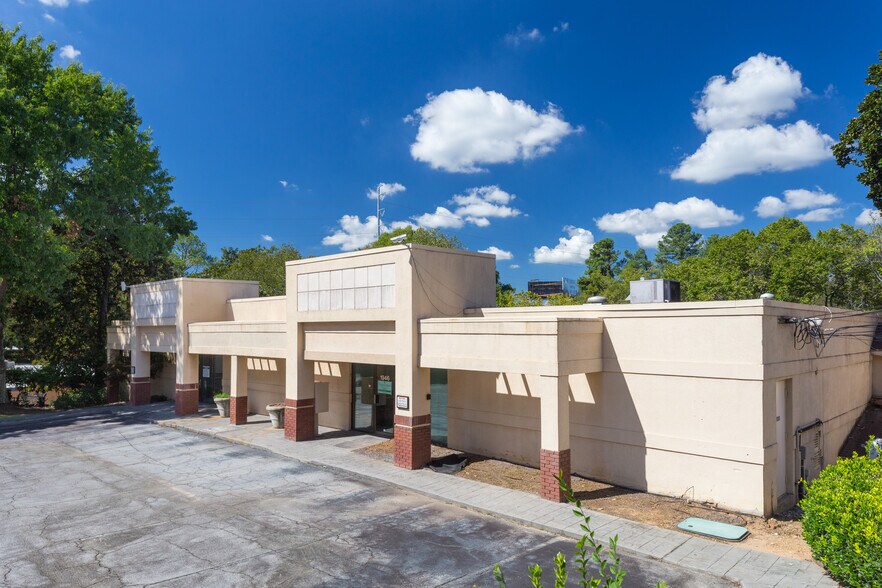 More Photos Of 1940 Monroe Dr NE, Atlanta Office For Sale