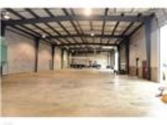 More Photos Of 11342 E Pike Rd, Cambridge Warehouse For Lease
