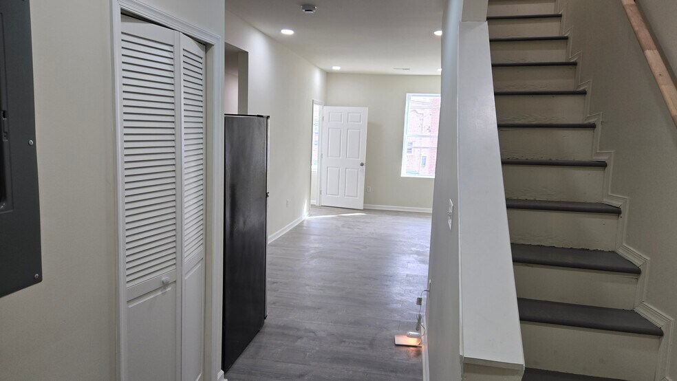 More Photos Of 592 Old Town Mall, Baltimore Storefront Retail Residential For Sale