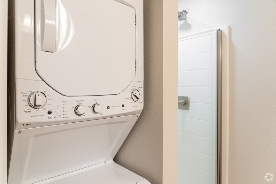 More Photos Of 1415 SE Pardee St, Portland Apartments For Sale