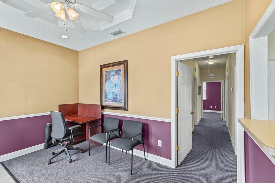 More Photos Of 399 Palm Coast Pky SW, Palm Coast Office For Sale