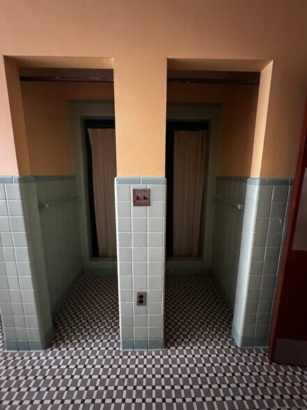 More Photos Of 11 Charter Oak Pl, Hartford Multifamily For Sale