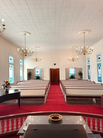 More Photos Of 216 Broad St, Warm Springs Religious Facility For Sale