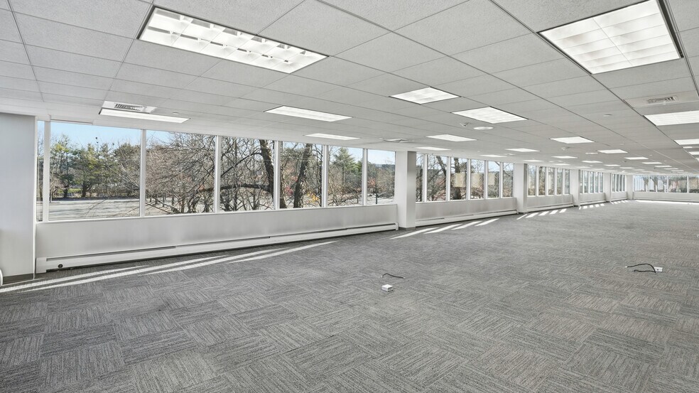 More Photos Of 1300 Walt Whitman Rd, Melville Office For Lease