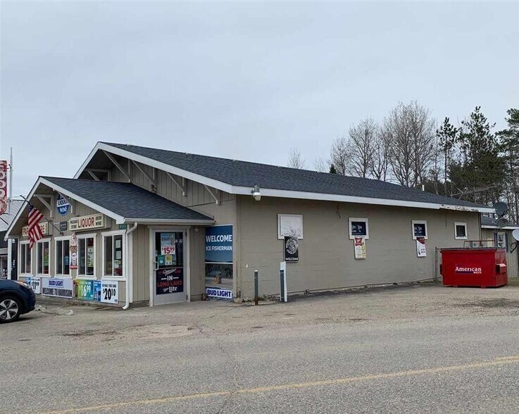 More Photos Of 8036 N Clare Ave, Harrison Convenience Store For Sale