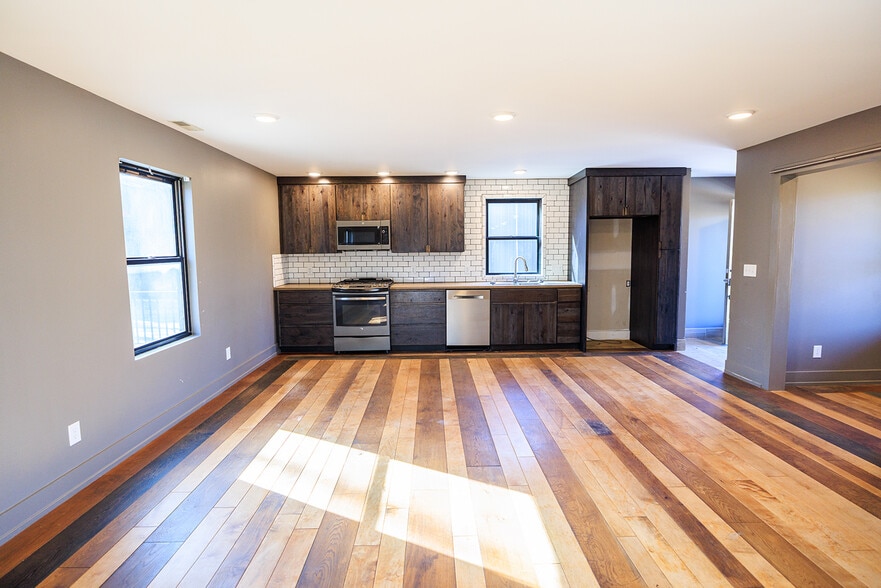 More Photos Of , Bloomington Unknown For Sale