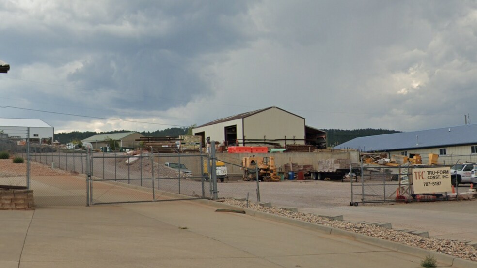 More Photos Of 7875 Black Hawk Rd, Black Hawk Flex For Sale