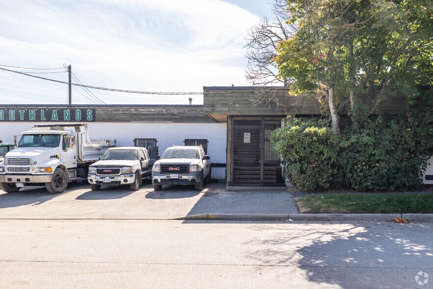 More Photos Of 8729 Aisne St, Vancouver Warehouse For Sale
