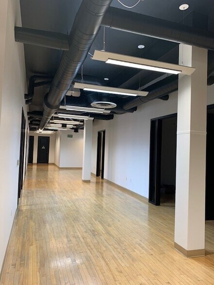 More Photos Of 20 N Sutter St, Stockton Office For Lease