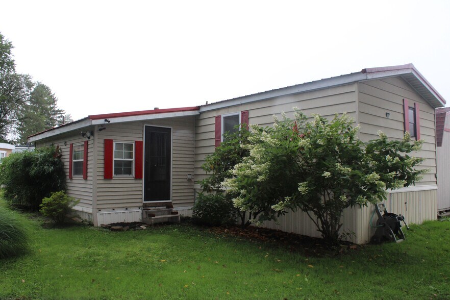 Primary Photo Of 320 E 13th St, Berwick Multifamily For Sale