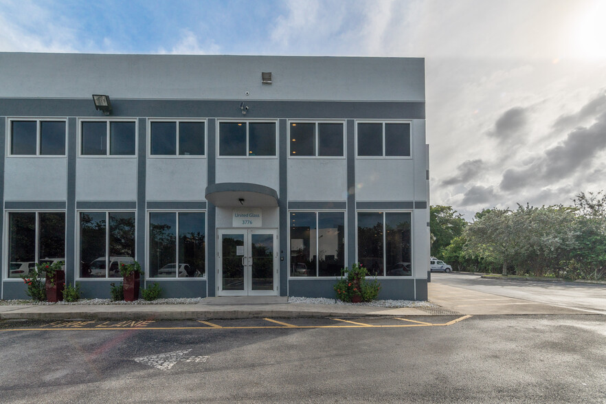 Primary Photo Of 3760-3788 NW 124th Ave, Coral Springs Light Distribution For Lease