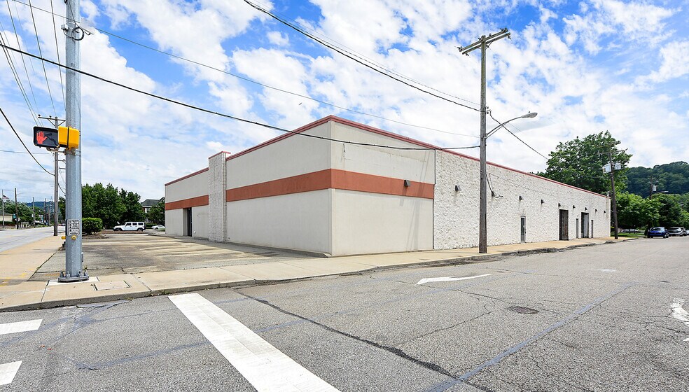 More Photos Of 1500 Pittsburgh St, Cheswick Freestanding For Lease