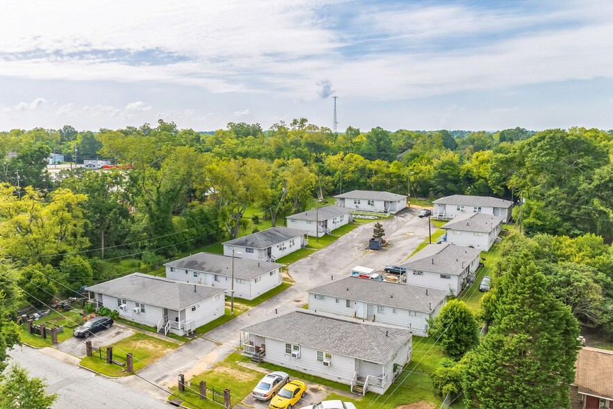 Primary Photo Of 2810 Churchill St, Macon-Bibb Apartments For Sale