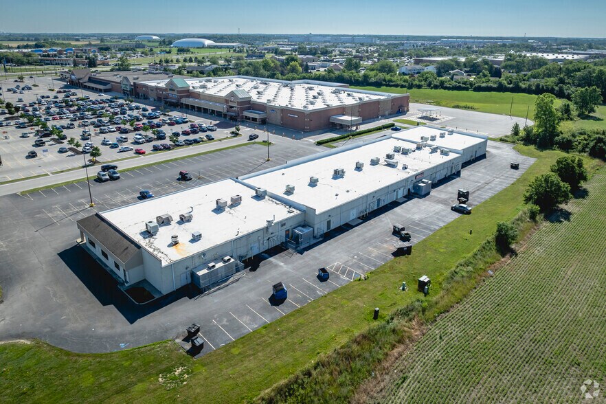 More Photos Of 27072 Carronade Dr, Perrysburg General Retail For Sale