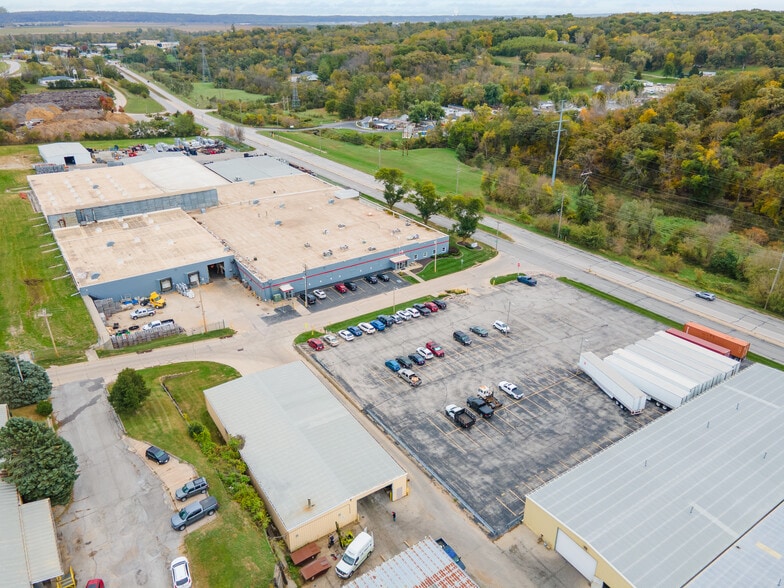 More Photos Of 4350 McKinley St, Omaha Manufacturing For Lease