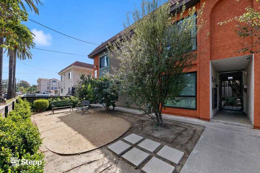 More Photos Of 1628 W 218th St, Torrance Apartments For Sale