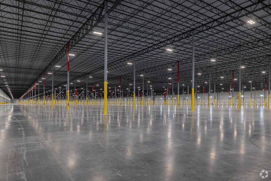 More Photos Of 1100 Logistics Pky, Rincon Unknown For Lease