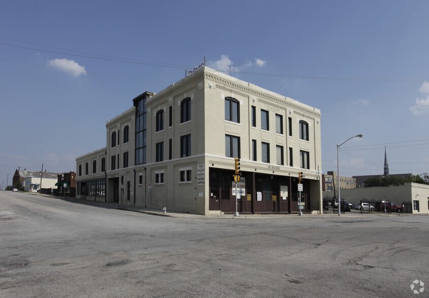Primary Photo Of 101 S Jennings Ave, Fort Worth Office Residential For Lease