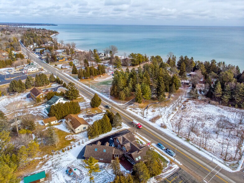 More Photos Of 6269 Wi-57, Sturgeon Bay Hotel For Sale