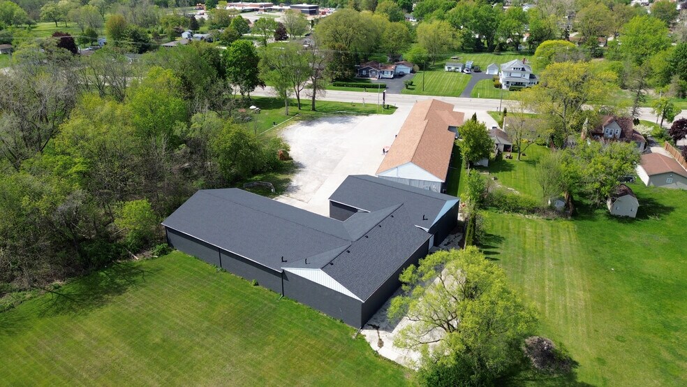 More Photos Of 5488 Richfield Rd, Flint Warehouse For Sale