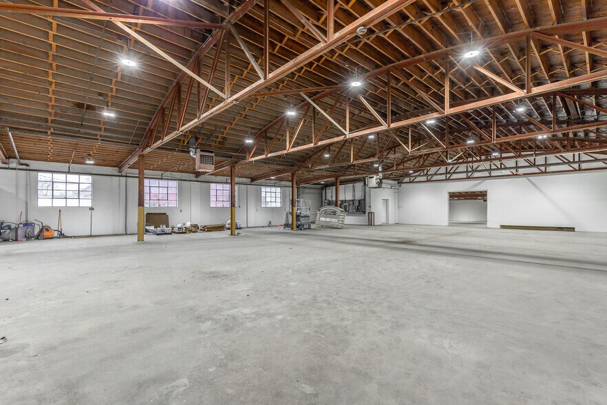 More Photos Of 3715 Calhoun Ave, Chattanooga Manufacturing For Lease