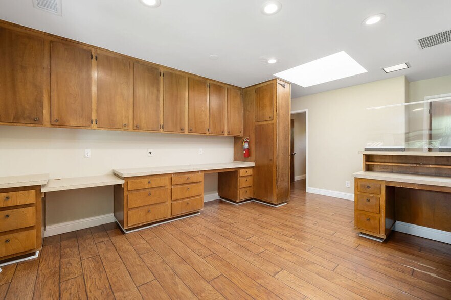 More Photos Of 1050 Las Tablas Rd, Templeton Medical For Lease