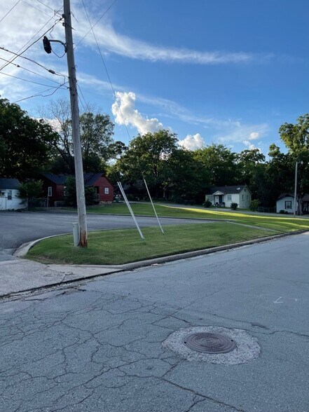 More Photos Of 5100 W 12th St, Little Rock Medical For Sale