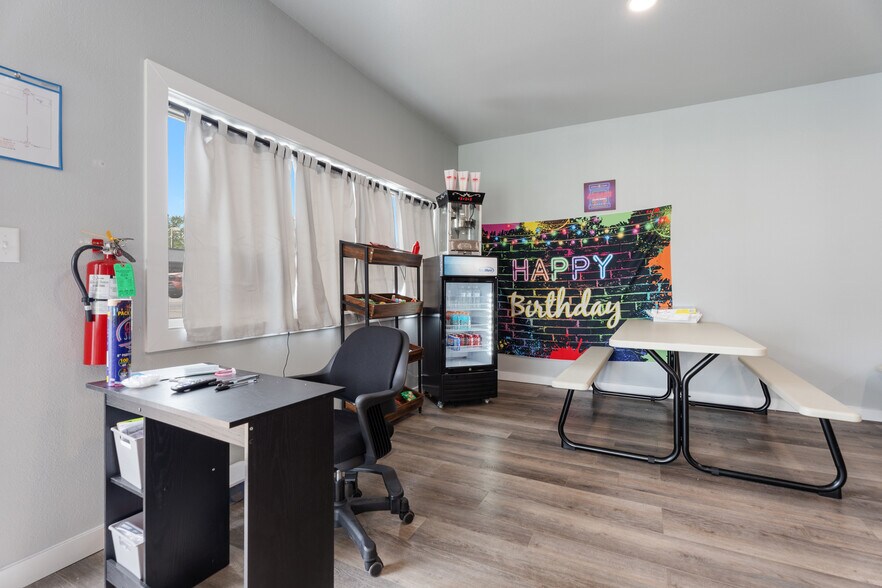 More Photos Of 311 W 3rd St, Grove Storefront Retail Office For Sale